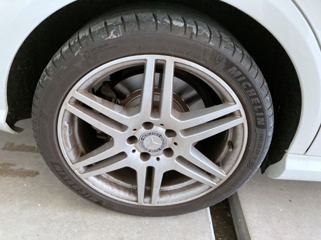 MERCEDES BENZ E CLAS 2010 Image 31