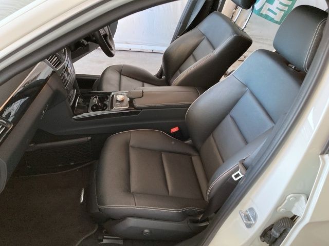 MERCEDES BENZ E CLAS 2010 Image 31