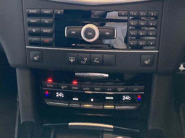 MERCEDES BENZ E CLAS 2010 Image 31