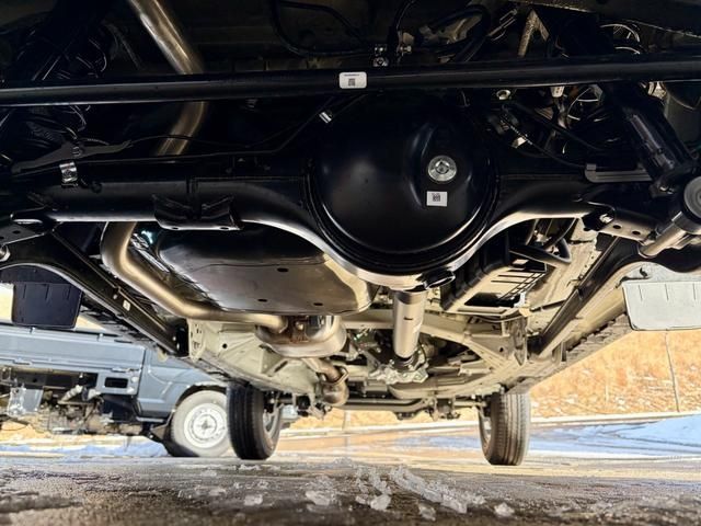 SUZUKI JIMNY NOMADE 2026 Image 31