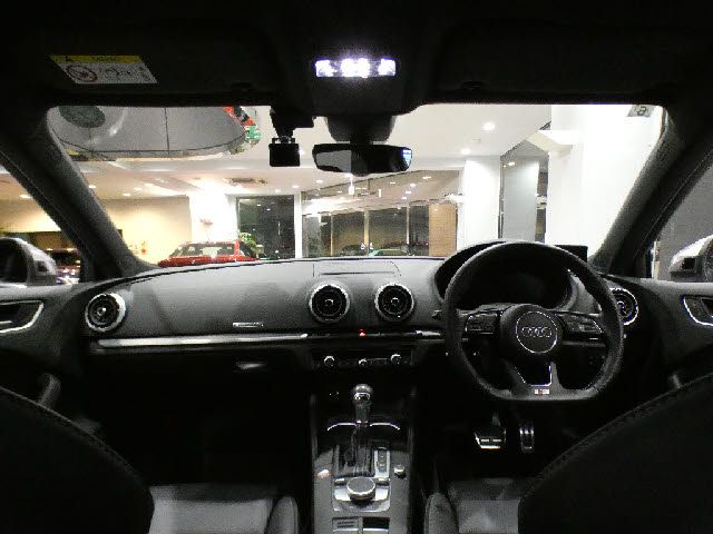 AUDI S3 SPORTBACK 2021 Image 31