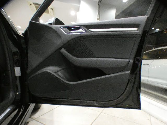 AUDI S3 SPORTBACK 2021 Image 31