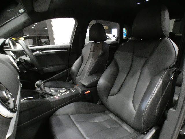 AUDI S3 SPORTBACK 2021 Image 31