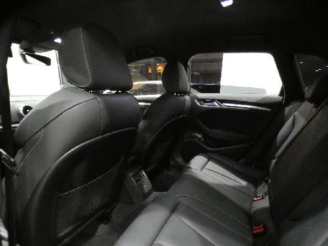 AUDI S3 SPORTBACK 2021 Image 31