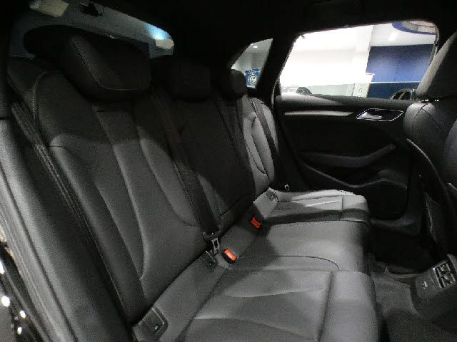 AUDI S3 SPORTBACK 2021 Image 31