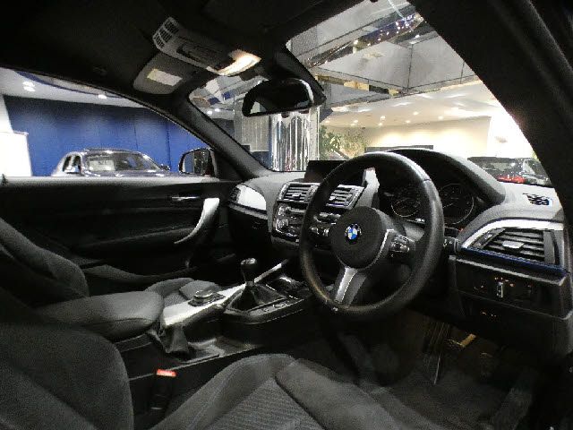 BMW 2SERIES COUPE 2016 Image 31