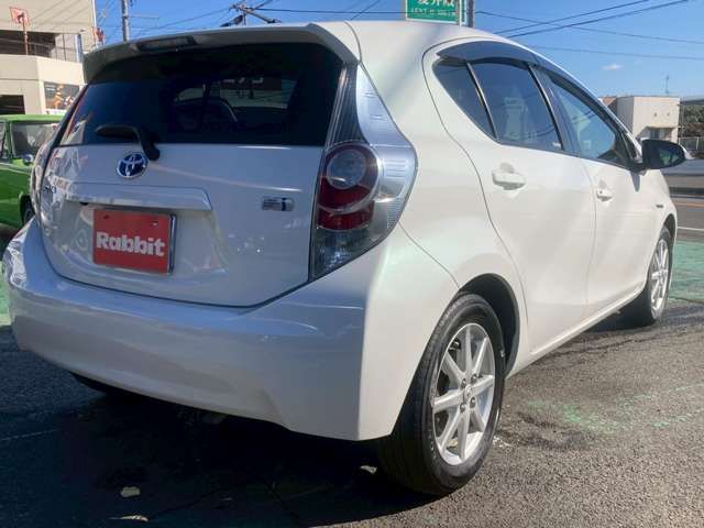 TOYOTA AQUA 2013 Image 31