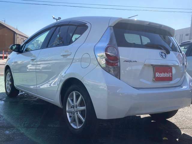 TOYOTA AQUA 2013 Image 31