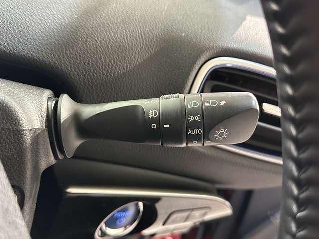 TOYOTA PRIUS 2018 Image 31