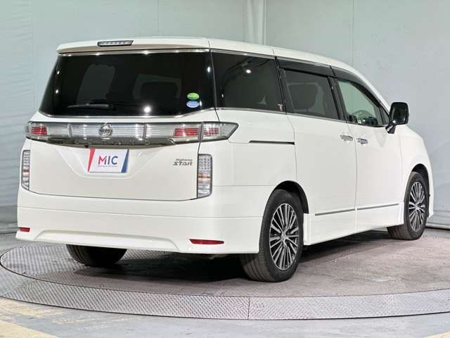 NISSAN ELGRAND 2016 Image 31