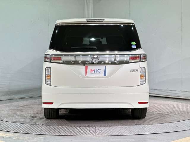 NISSAN ELGRAND 2016 Image 31
