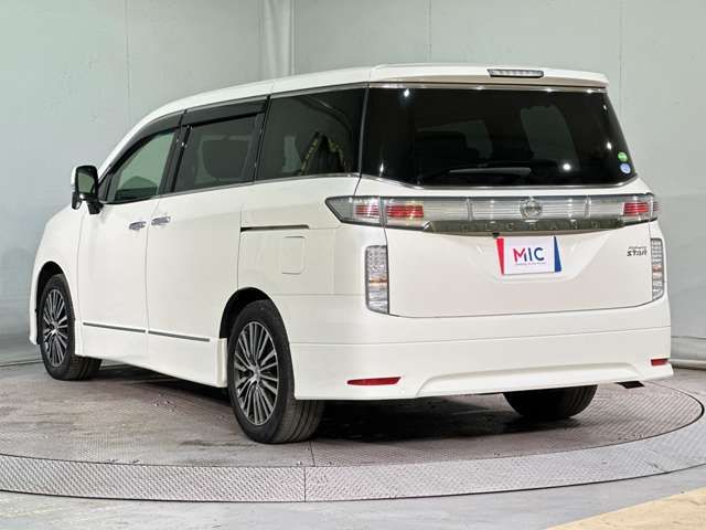 NISSAN ELGRAND 2016 Image 31