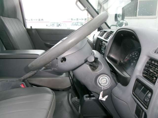 NISSAN VANETTE TRUCK 4WD 2011 Image 31