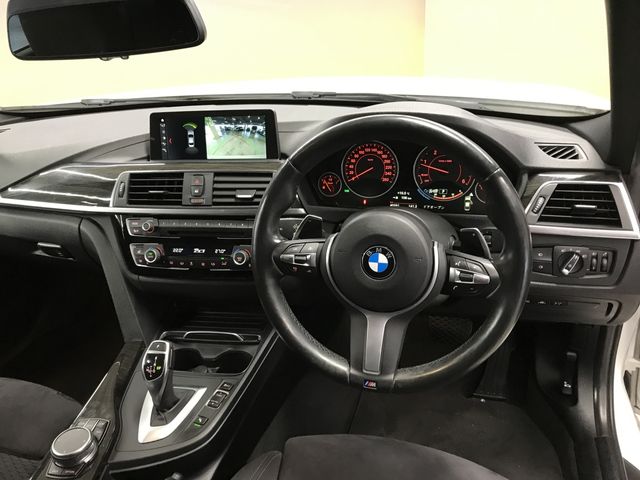 BMW 3SERIES SEDAN 2018 Image 31
