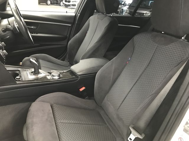 BMW 3SERIES SEDAN 2018 Image 31