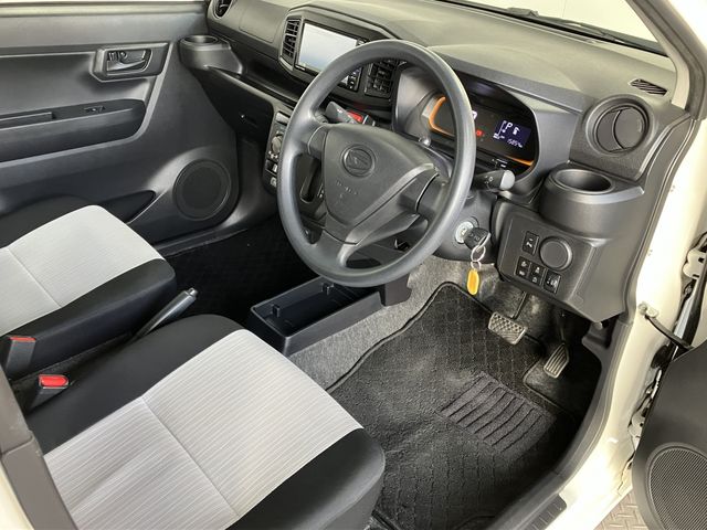 DAIHATSU MIRA E:S 2020 Image 31