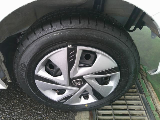 HONDA FREED PLUS HYBRID 4W 2022 Image 31