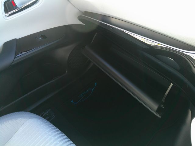 TOYOTA PRIUS 4WD 2018 Image 31