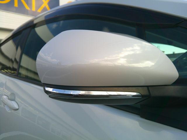 TOYOTA PRIUS 4WD 2018 Image 31