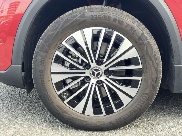 MERCEDES BENZ EQA 2025 Image 31