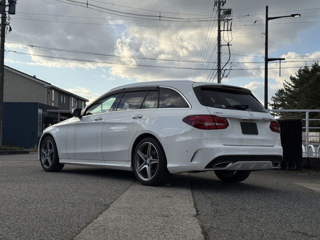 MERCEDES BENZ C CLAS 2015 Image 31