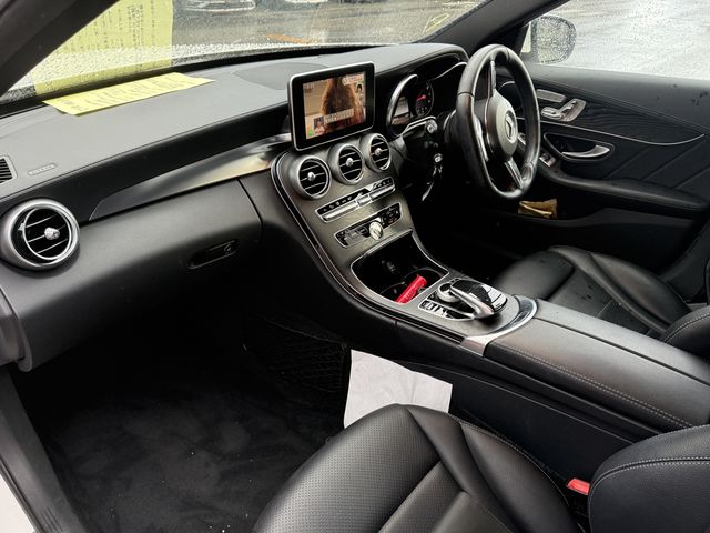 MERCEDES BENZ C CLAS 2014 Image 31