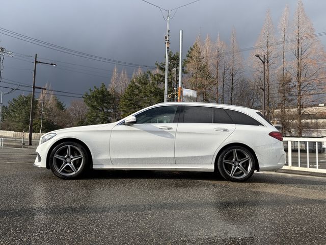 MERCEDES BENZ C CLAS 2014 Image 31