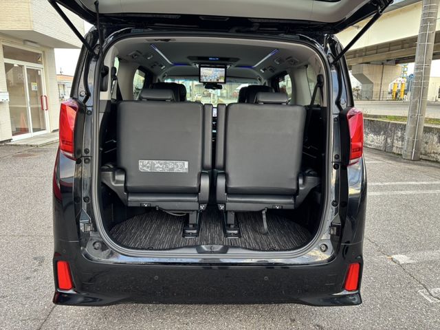 TOYOTA ALPHARD 2018 Image 31