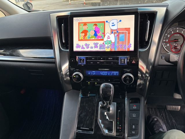 TOYOTA ALPHARD 2018 Image 31