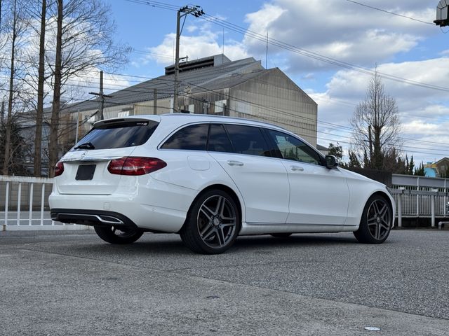 MERCEDES BENZ C CLAS 2014 Image 31