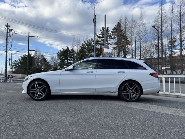 MERCEDES BENZ C CLAS 2014 Image 31