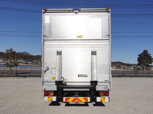 NISSAN DIESEL QUON 2013 Image 31