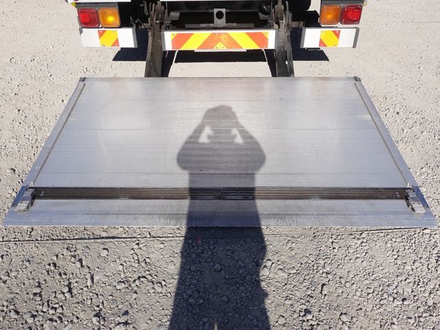 NISSAN DIESEL QUON 2013 Image 31