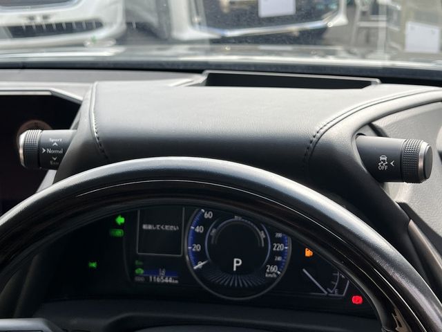 TOYOTA LEXUS ES300H 2021 Image 31