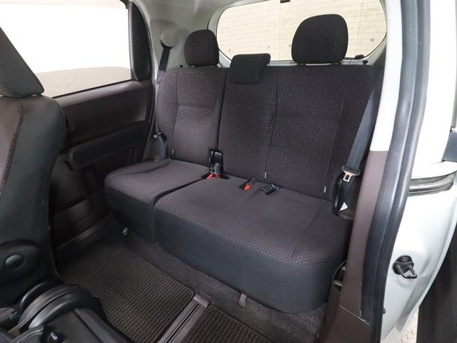 TOYOTA SPADE 2013 Image 31