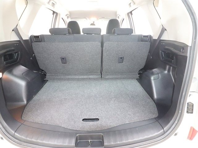 TOYOTA RACTIS 2012 Image 31