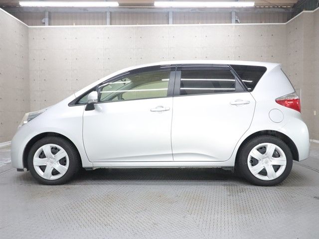 TOYOTA RACTIS 2012 Image 31