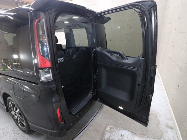 HONDA STEPWAGON SPADA 2021 Image 31