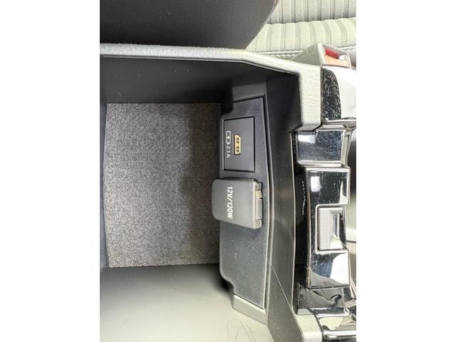 TOYOTA COROLLA TOURING HYBR 2021 Image 31