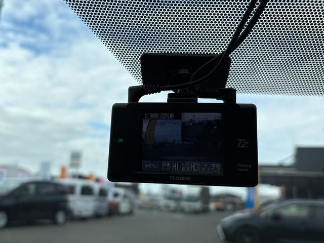 TOYOTA COROLLA TOURING HYBR 2021 Image 31