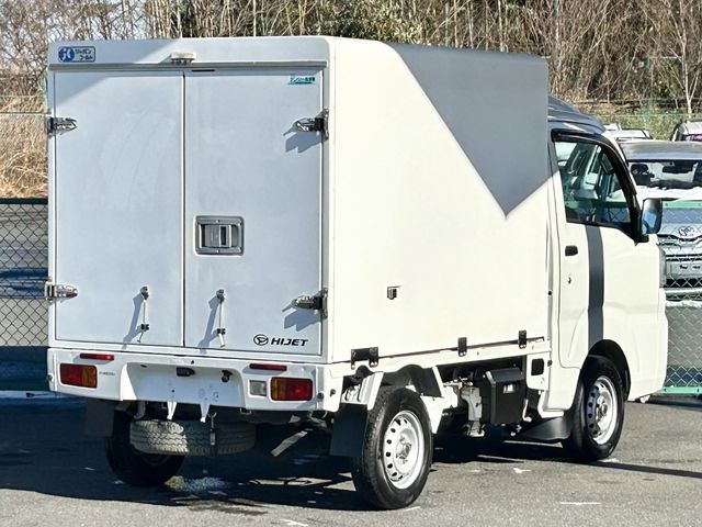 DAIHATSU HIJET TRUCK 4WD 2016 Image 31
