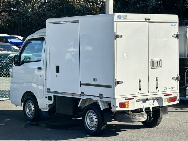 DAIHATSU HIJET TRUCK 4WD 2016 Image 31