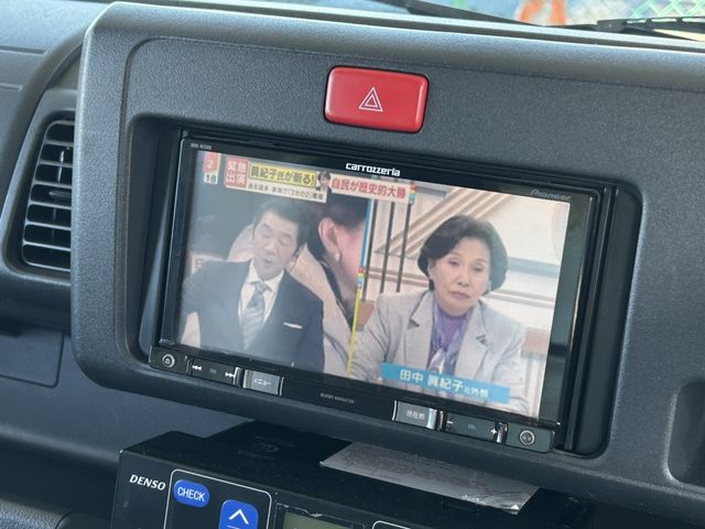 DAIHATSU HIJET TRUCK 4WD 2016 Image 31