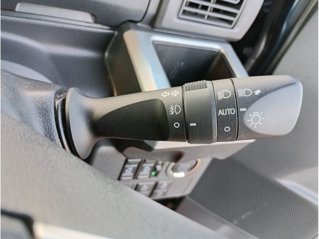 DAIHATSU WAKE 2021 Image 31