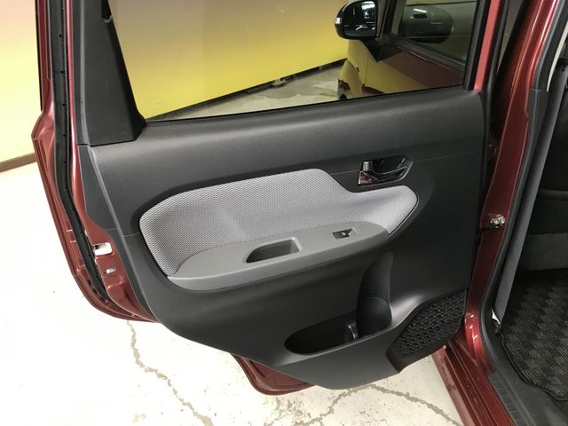 DAIHATSU MOVE CUSTOM 2015 Image 31