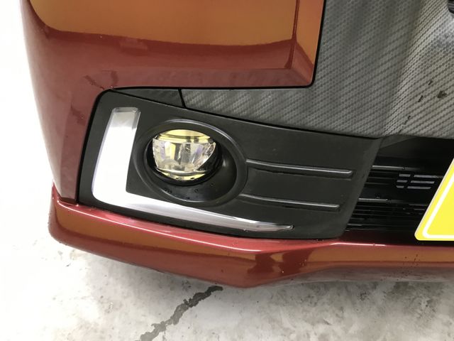 DAIHATSU MOVE CUSTOM 2015 Image 31