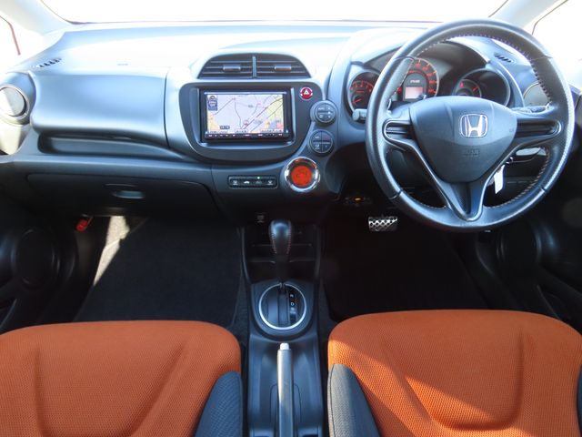 HONDA FIT 2011 Image 31