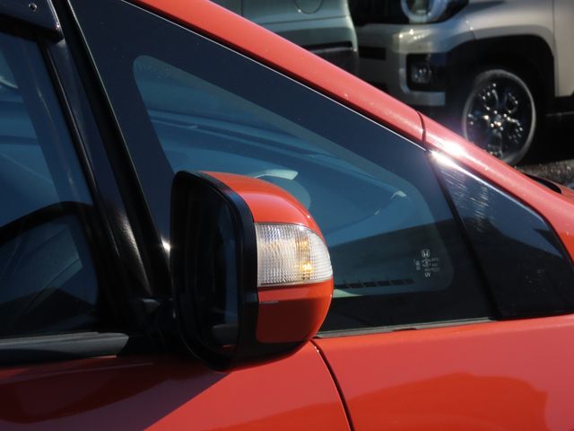 HONDA FIT 2011 Image 31