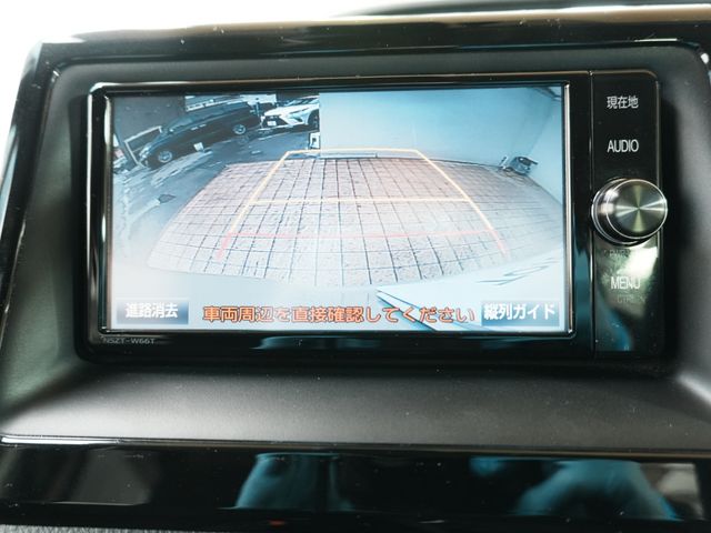 TOYOTA NOAH HYBRID 2017 Image 31