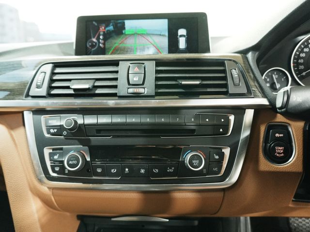 BMW 3SERIES TOURING 2015 Image 31